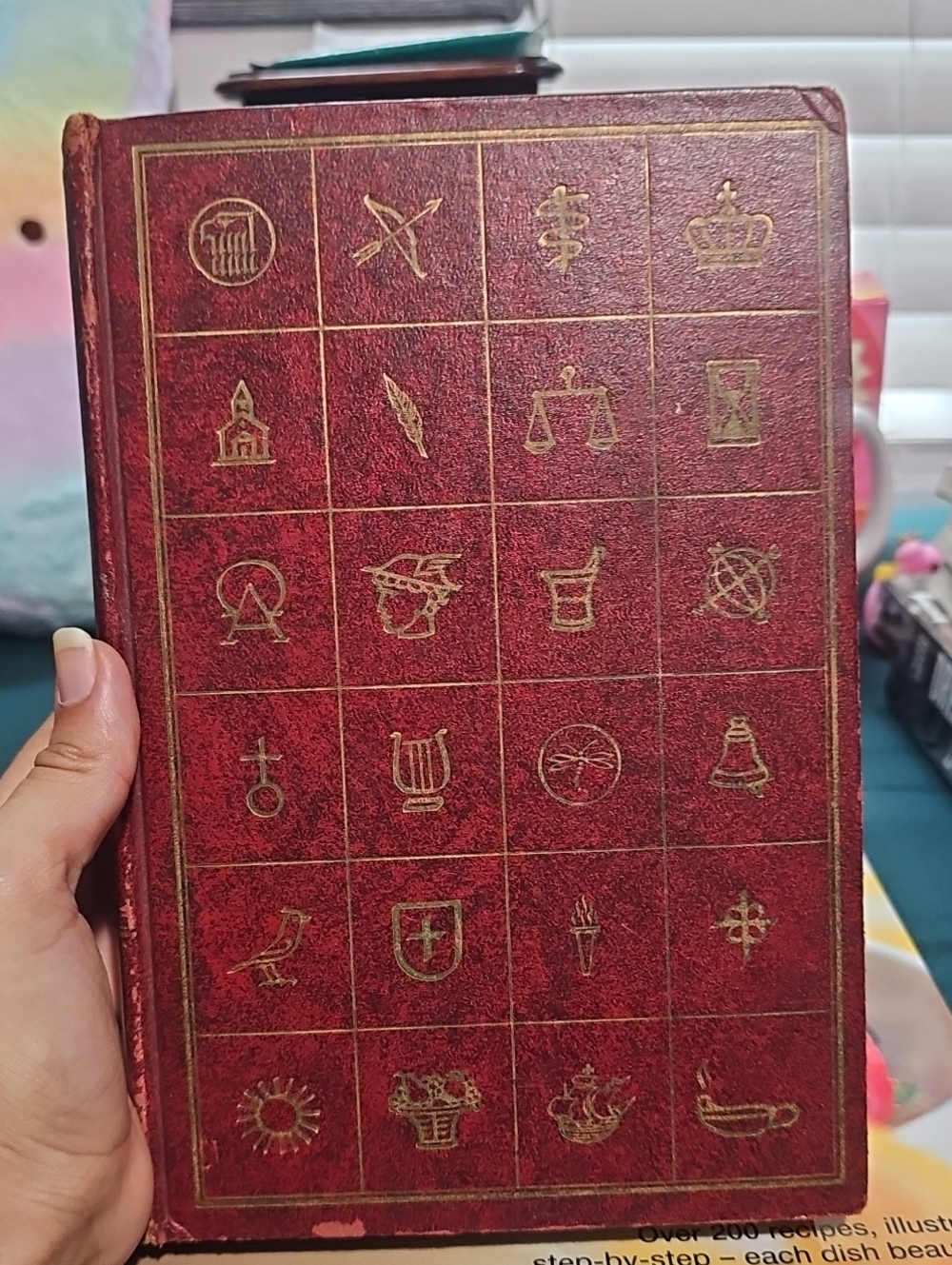 Vintage 1958 Pictured Knowledge The Full-Color Encycloppedia Vol. 1